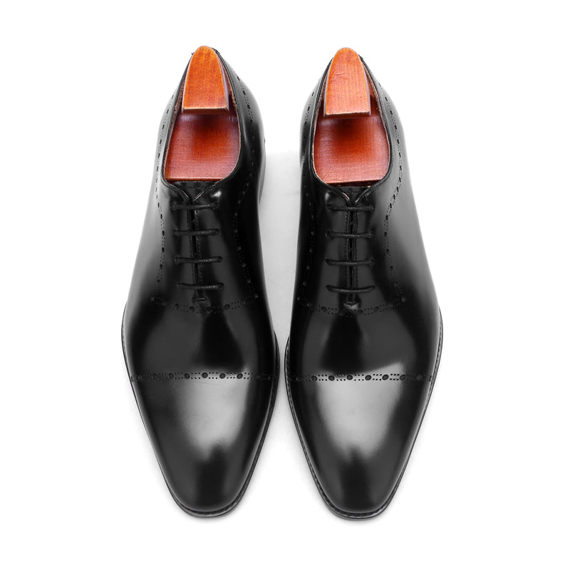 Shiny Oxford Shoes