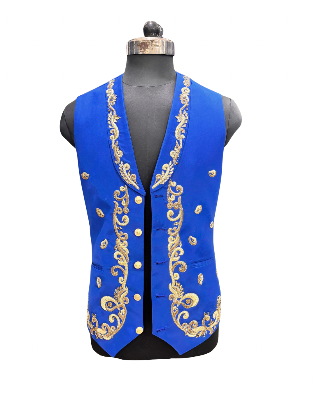 Lions Den Royalty Suit