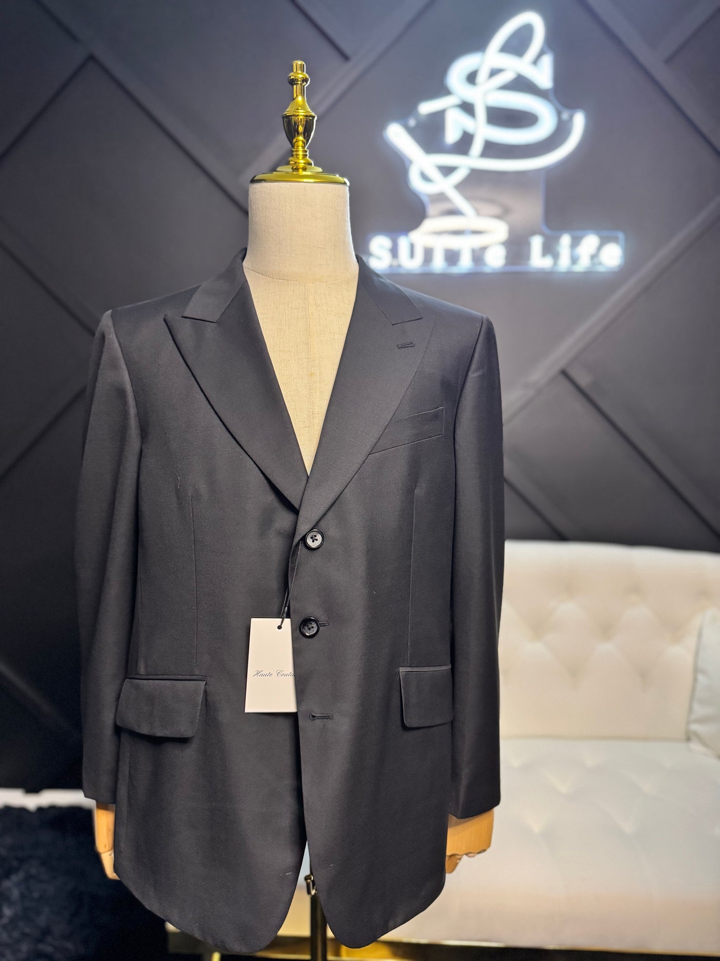 Black suit - 3 buttons