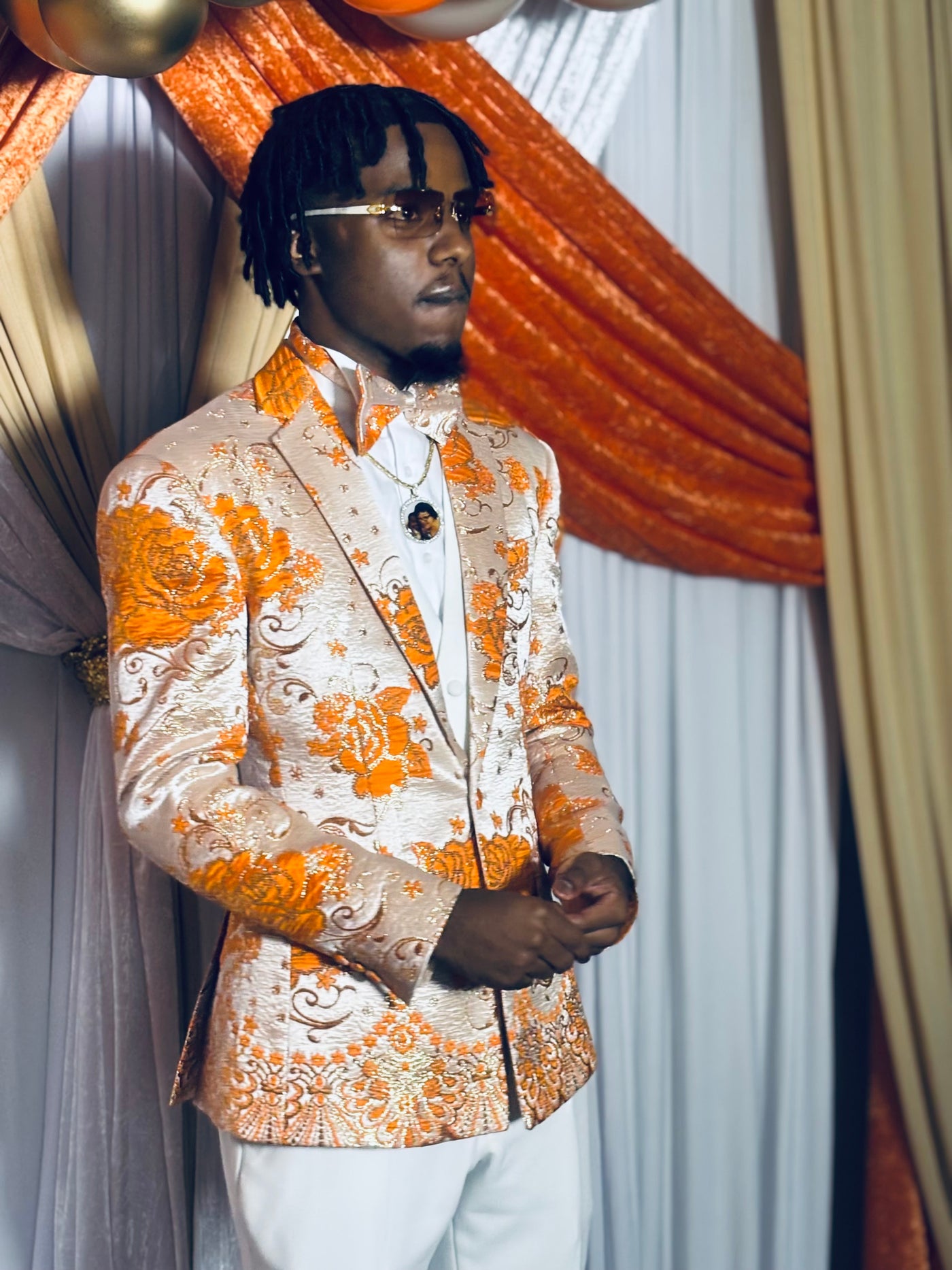 Orange flowery jacquard blazer